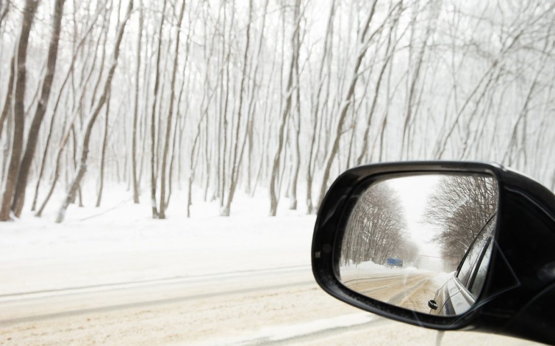 Como conduzir na neve e com gelo: precauções de segurança